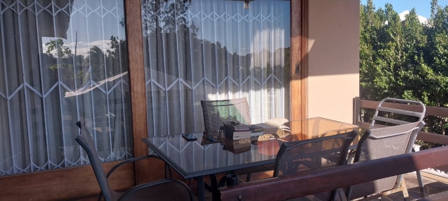 4 Bedroom Property for Sale in Amalinda North Eastern Cape